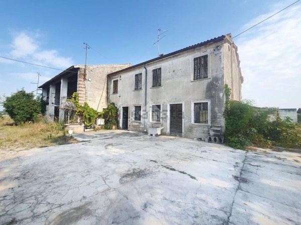 terreno agricolo in vendita a Povegliano Veronese