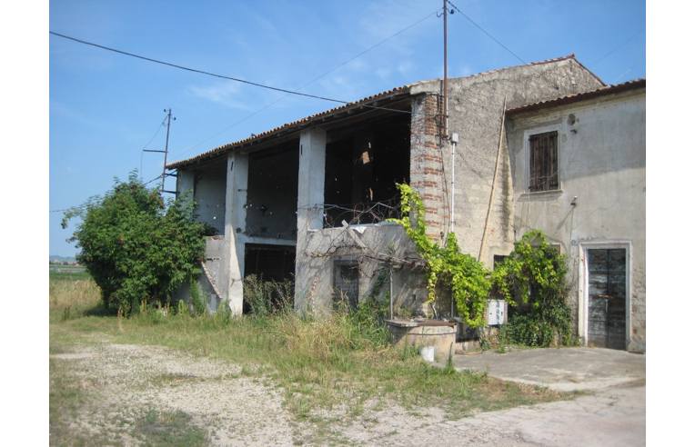 casale in vendita a Povegliano Veronese