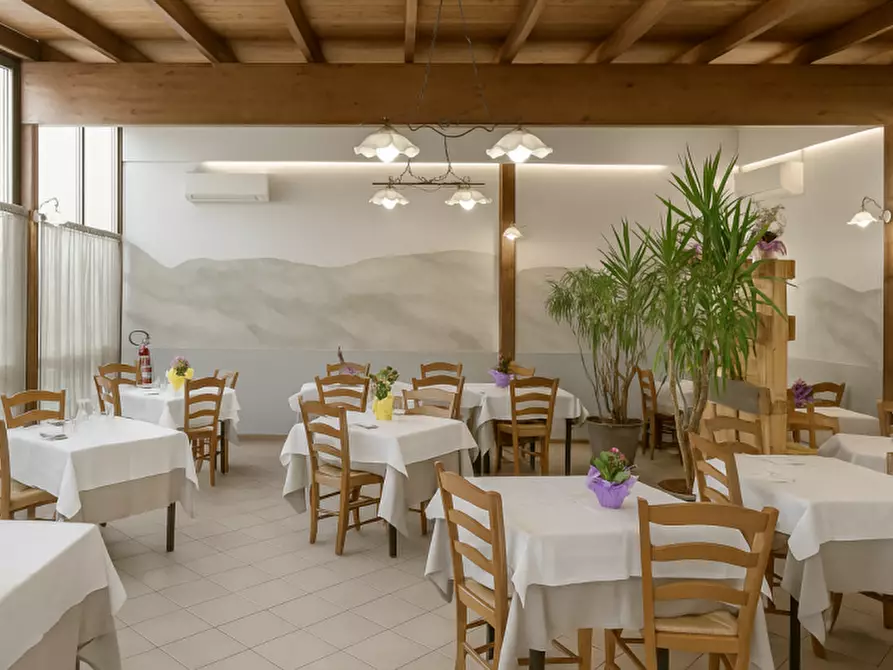 negozio in vendita a Povegliano Veronese