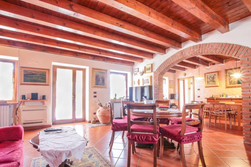 casa indipendente in vendita a Povegliano Veronese