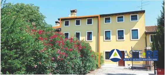 casa indipendente in vendita a Povegliano Veronese in zona Casotti