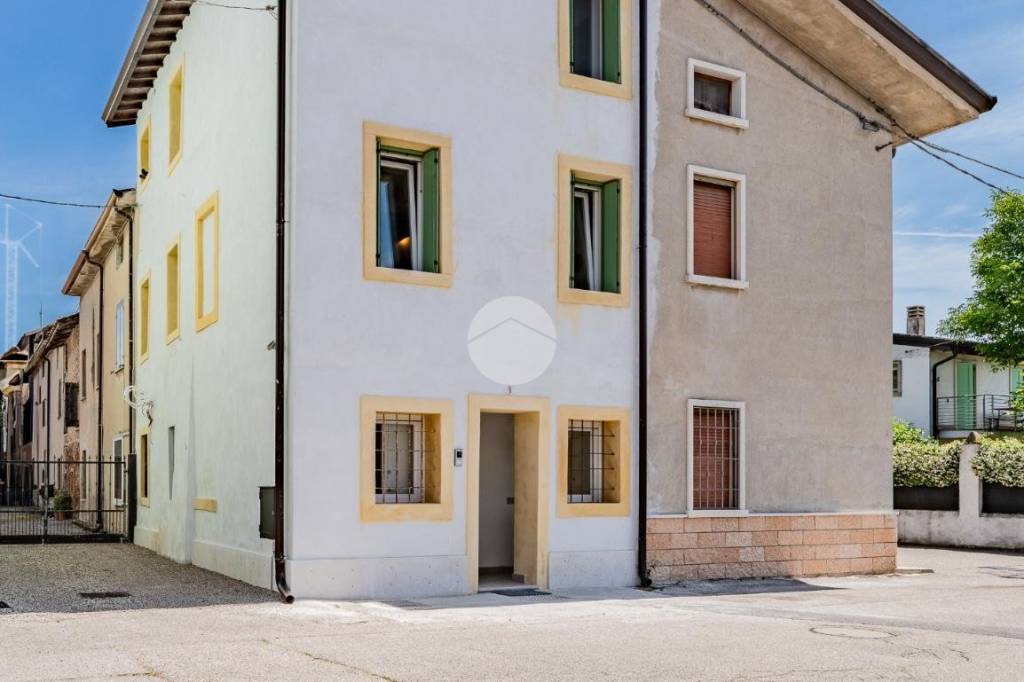 appartamento in vendita a Povegliano Veronese
