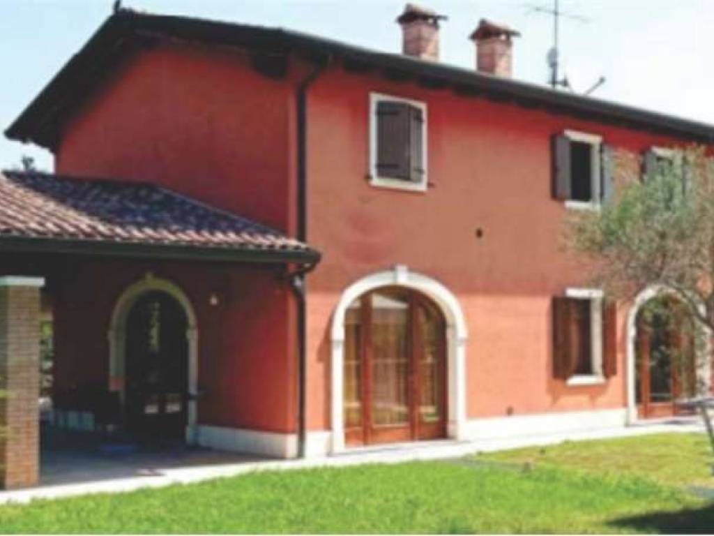 casa indipendente in vendita a Povegliano Veronese in zona Casotti