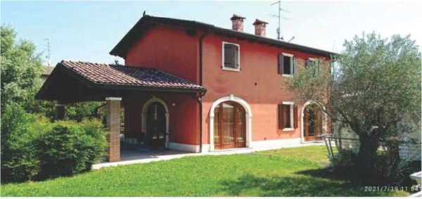 casa indipendente in vendita a Povegliano Veronese in zona Casotti