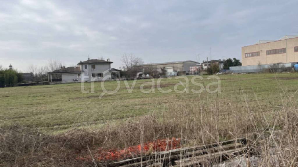 terreno agricolo in vendita a Povegliano Veronese in zona Madonna dell'Uva Secca