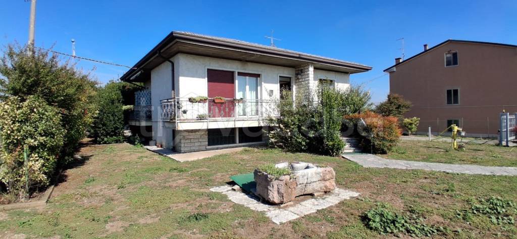 casa indipendente in vendita a Povegliano Veronese