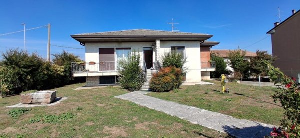 casa indipendente in vendita a Povegliano Veronese