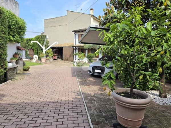 appartamento in vendita a Povegliano Veronese