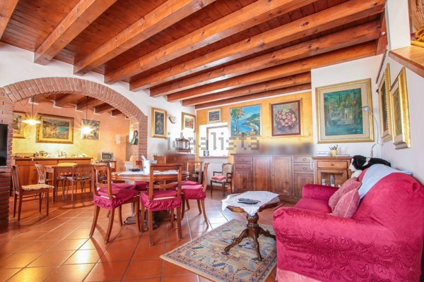 casa indipendente in vendita a Povegliano Veronese