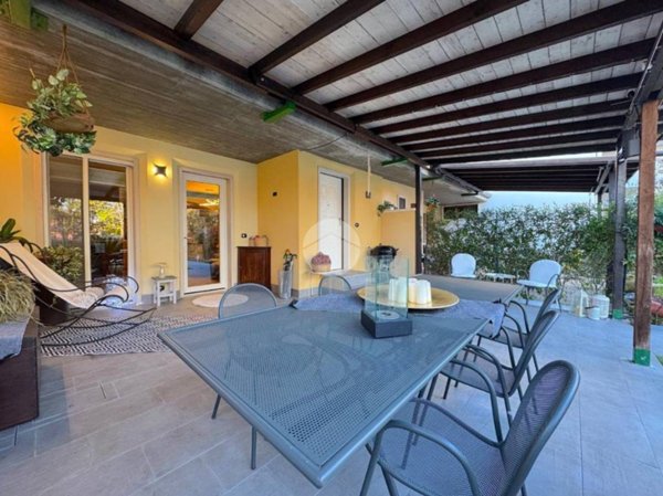 casa indipendente in vendita a Povegliano Veronese