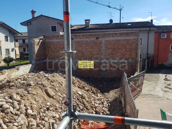casa indipendente in vendita a Povegliano Veronese