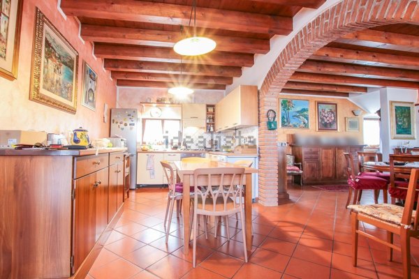 casa indipendente in vendita a Povegliano Veronese