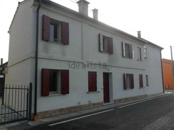 casa indipendente in vendita a Pressana