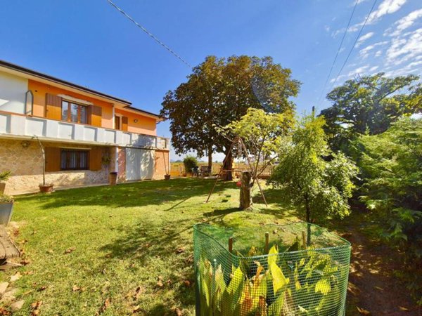 casa indipendente in vendita a Pressana in zona Crosare