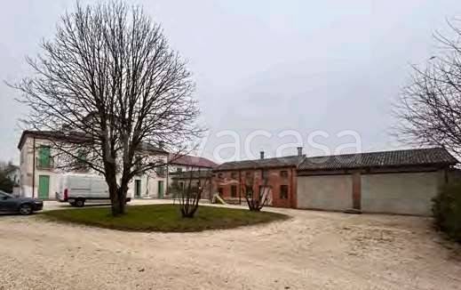monolocale in vendita a Pressana in zona Crosare