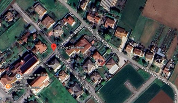 locale commerciale in vendita a Pressana in zona Crosare