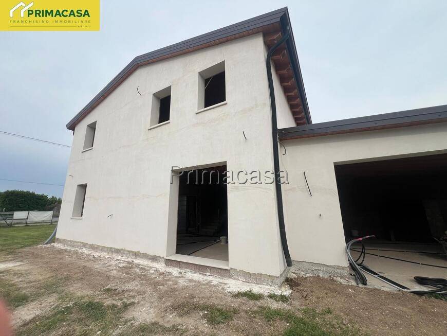casa indipendente in vendita a Pressana in zona Crosare