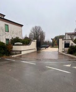 ufficio in vendita a Pressana in zona Crosare