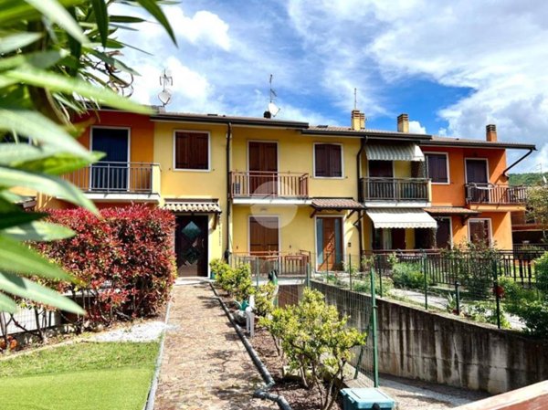 casa indipendente in vendita a Rivoli Veronese