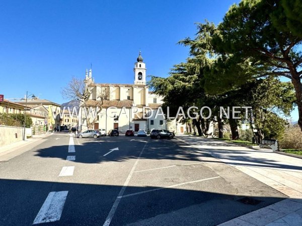 casa indipendente in vendita a Rivoli Veronese