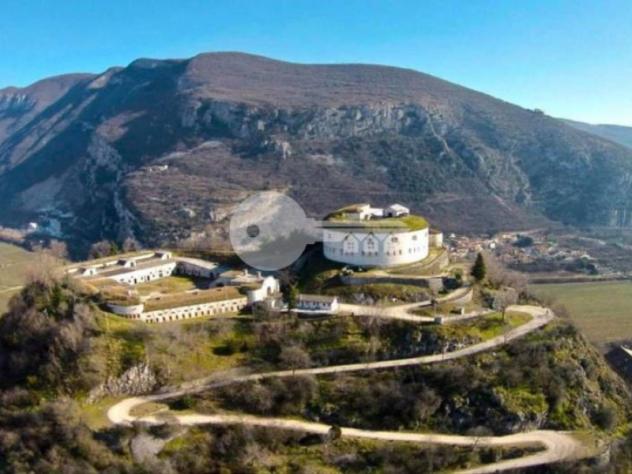 terreno agricolo in vendita a Rivoli Veronese