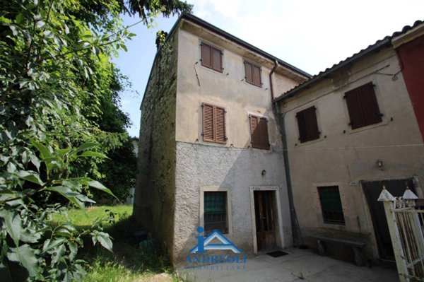 casa indipendente in vendita a Rivoli Veronese