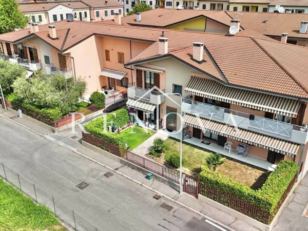 appartamento in vendita a Rivoli Veronese