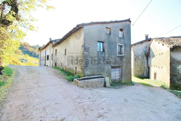 pentavano in vendita a Roncà
