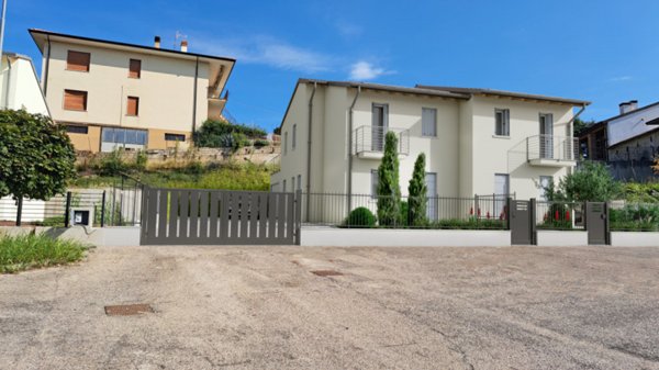 casa indipendente in vendita a Roncà