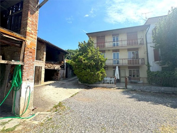 appartamento in vendita a Roncà