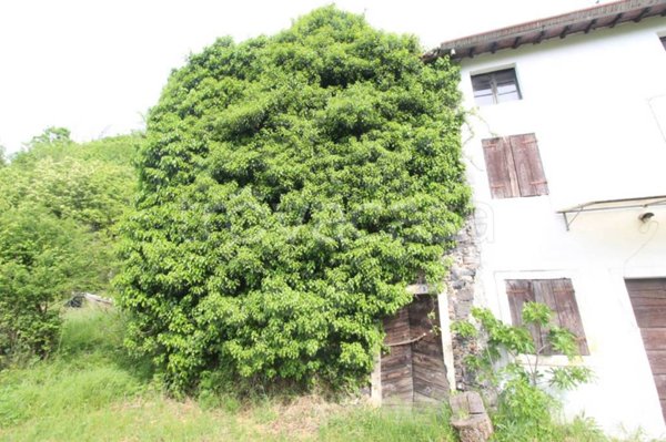 casa indipendente in vendita a Roncà in zona Brenton