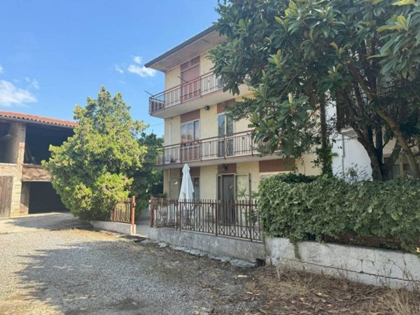 casa indipendente in vendita a Roncà