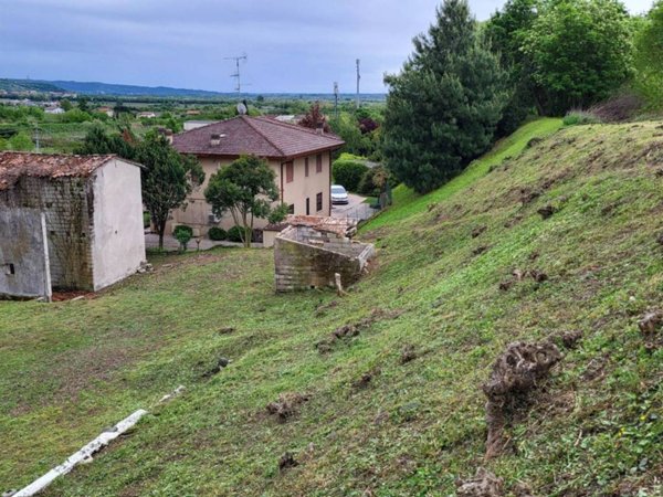 casa indipendente in vendita a Roncà