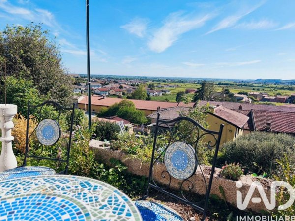 casa indipendente in vendita a Roncà in zona Terrossa