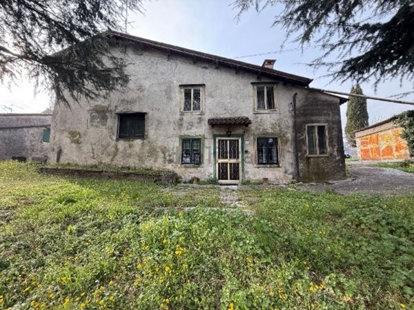 casa indipendente in vendita a Roncà in zona Terrossa