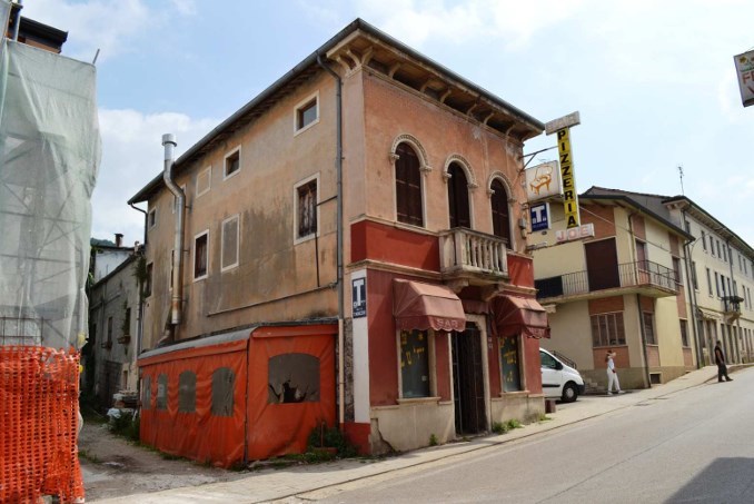 appartamento in vendita a Roncà in zona Terrossa