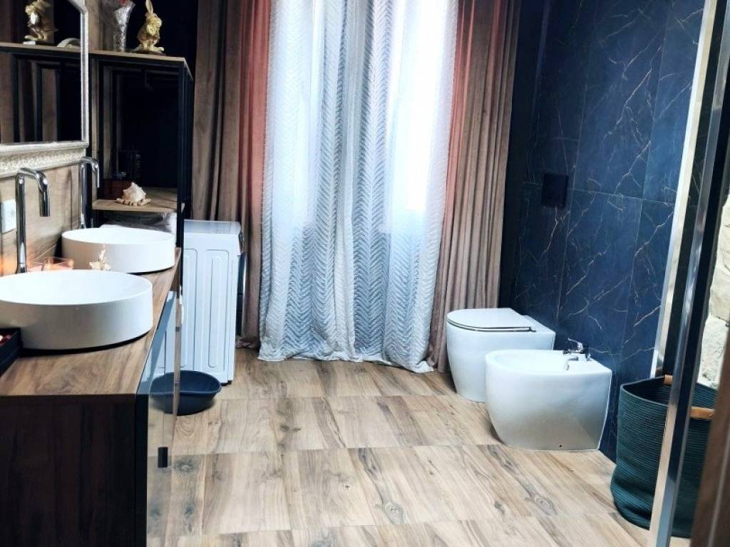 casa indipendente in vendita a Roncà in zona Terrossa