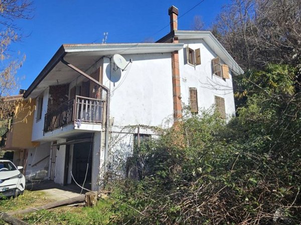 casa indipendente in vendita a Roncà in zona Terrossa