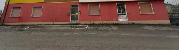 ufficio in vendita a Ronco all'Adige