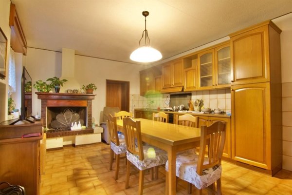 casa indipendente in vendita a Ronco all'Adige