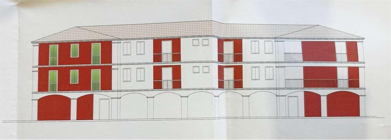 terreno edificabile in vendita a Ronco all'Adige