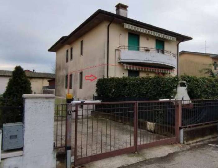 appartamento in vendita a Ronco all'Adige