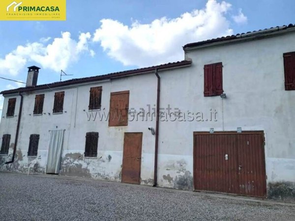 casa indipendente in vendita a Ronco all'Adige