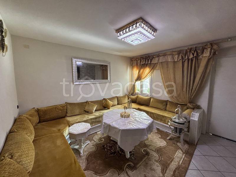 casa indipendente in vendita a Ronco all'Adige
