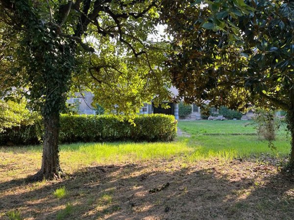 casa indipendente in vendita a Ronco all'Adige