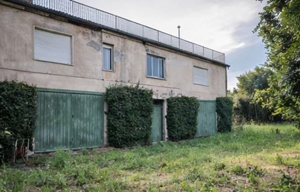 casa indipendente in vendita a Ronco all'Adige