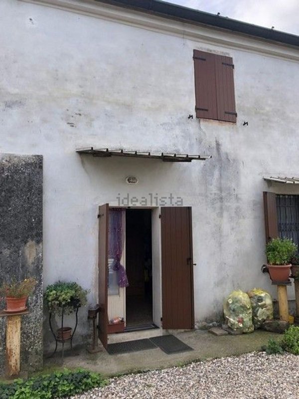 casa indipendente in vendita a Ronco all'Adige