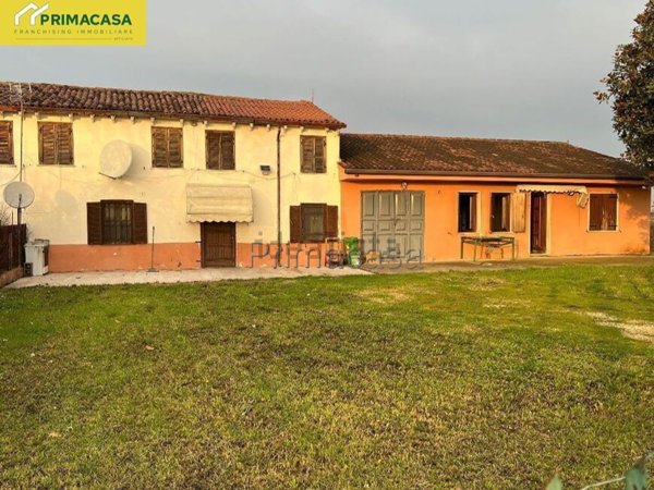 casa indipendente in vendita a Ronco all'Adige