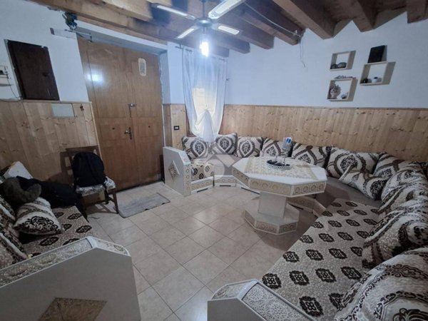 casa indipendente in vendita a Ronco all'Adige