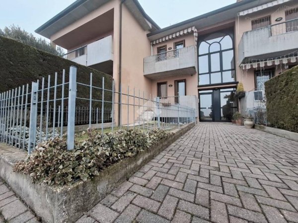 appartamento in vendita a Ronco all'Adige